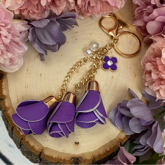 Purple Triple Rose Charm with Beads Keychain - Picture 8 of 14